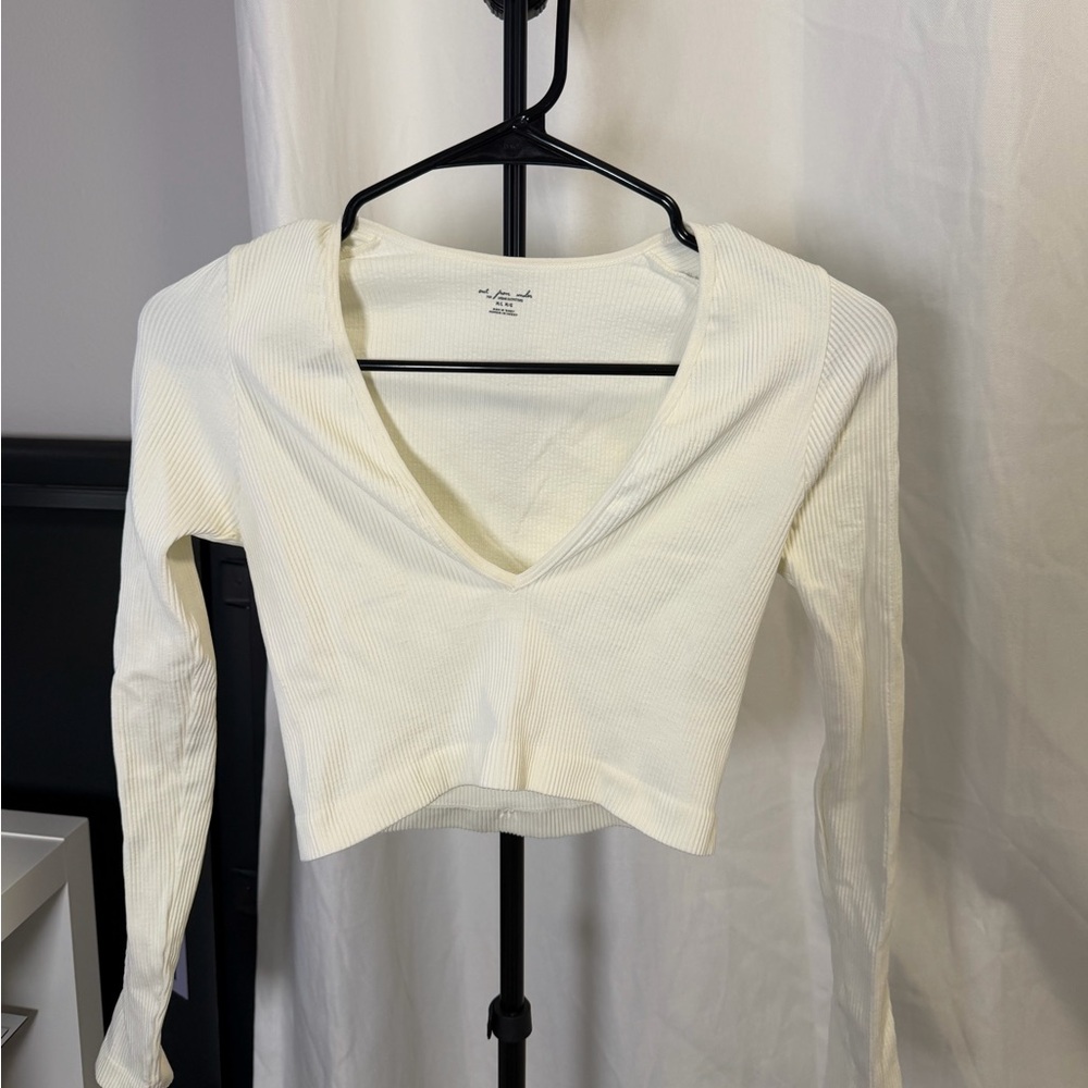 Urban Outfitters Cream V-Neck Crop Top